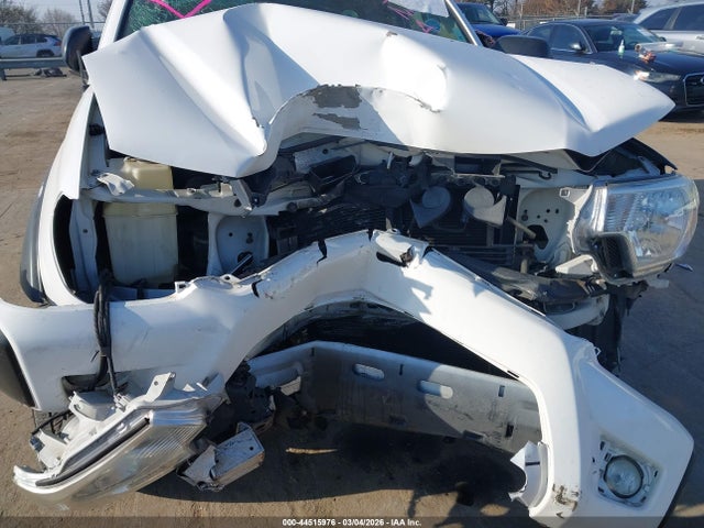 Продаж на аукціоні авто 2015 Toyota Tacoma Prerunner V6, vin: 5TFJU4GN8FX083758, номер лоту: 44515976