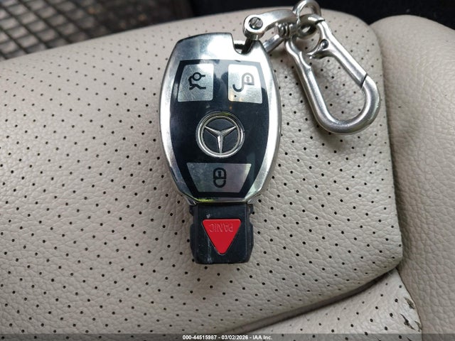 WDDWF4KB4GR140241 Mercedes-Benz C 300 4matic