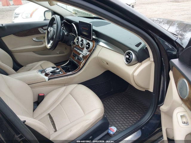 WDDWF4KB4GR140241 Mercedes-Benz C 300 4matic