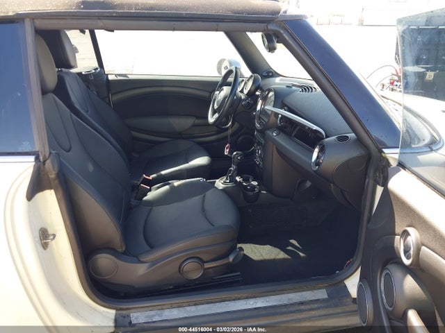 Aukcja sprzedaży 2011 Mini Cooper, vin: WMWZN3C58BT133329, numer aukcji: 44516004