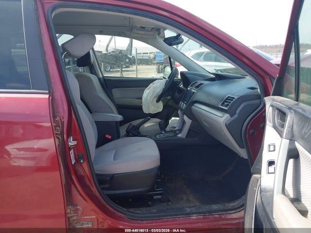 Продаж на аукціоні авто 2018 Subaru Forester 2.5i Premium, vin: JF2SJAECXJH406581, номер лоту: 44516013