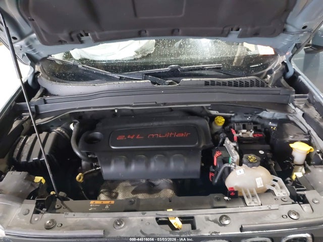 Jeep Renegade Latitude 4x4 2017 ZACCJBBB8HPF36348 Image 10