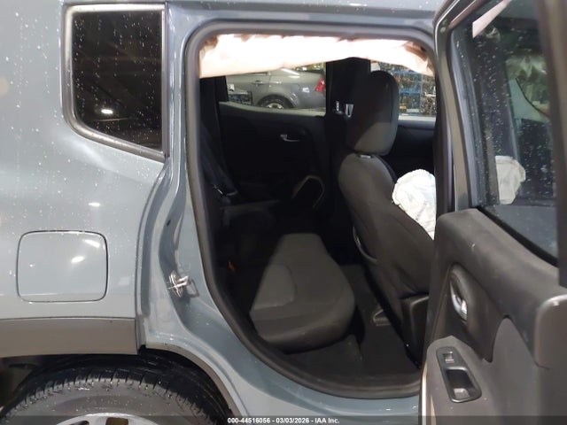 Jeep Renegade Latitude 4x4 2017 ZACCJBBB8HPF36348 Image 8