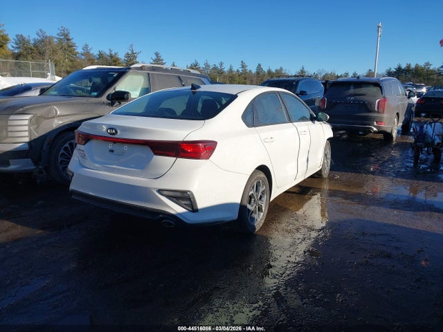 44516086 :رقم المزاد ، 3KPF24AD2KE059798 vin ، 2019 Kia Forte Lxs مزاد بيع