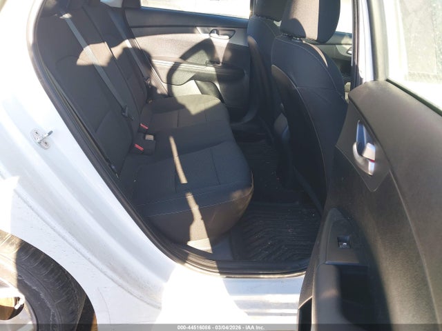 44516086 :رقم المزاد ، 3KPF24AD2KE059798 vin ، 2019 Kia Forte Lxs مزاد بيع