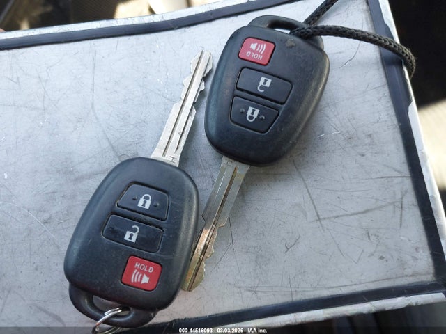 Toyota RAV4 LE 2016 2T3ZFREV2GW285028 Image 11