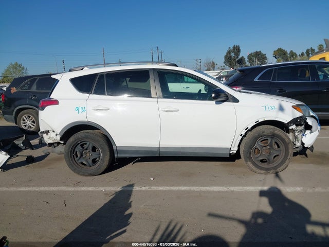 Toyota RAV4 LE 2016 2T3ZFREV2GW285028 Image 14