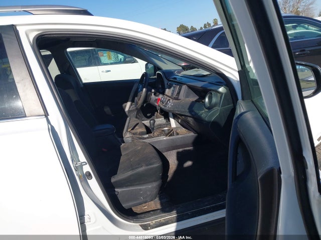Toyota RAV4 LE 2016 2T3ZFREV2GW285028 Image 5