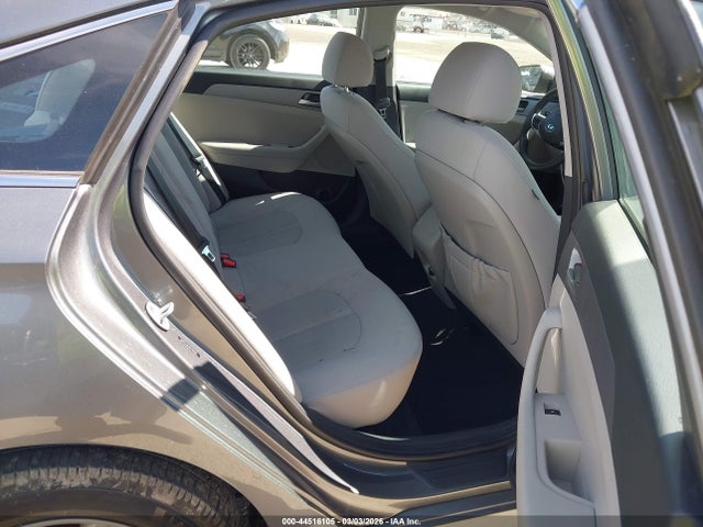 Hyundai SONATA SE 2019 5NPE24AF9KH769581 Image 8