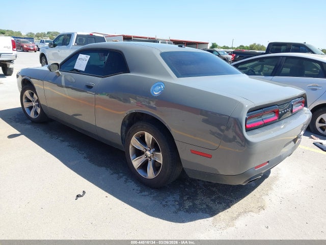 Dodge Challenger Sxt 2017 2C3CDZAG2HH618112 Image 3