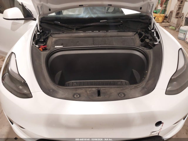 44516140 :رقم المزاد ، 7SAYGDEF7PF811182 vin ، 2023 Tesla Model Y Performance Dual Motor All-wheel Drive مزاد بيع
