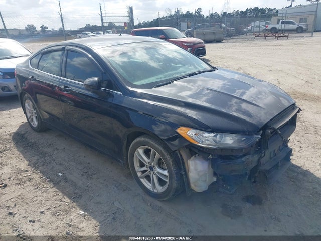 3FA6P0HD7JR229098 Ford FUSION SE