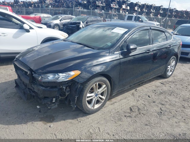 3FA6P0HD7JR229098 Ford FUSION SE
