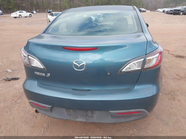 44516259 :رقم المزاد ، JM1BL1UF4B1431913 vin ، 2011 Mazda Mazda3 I Sport مزاد بيع