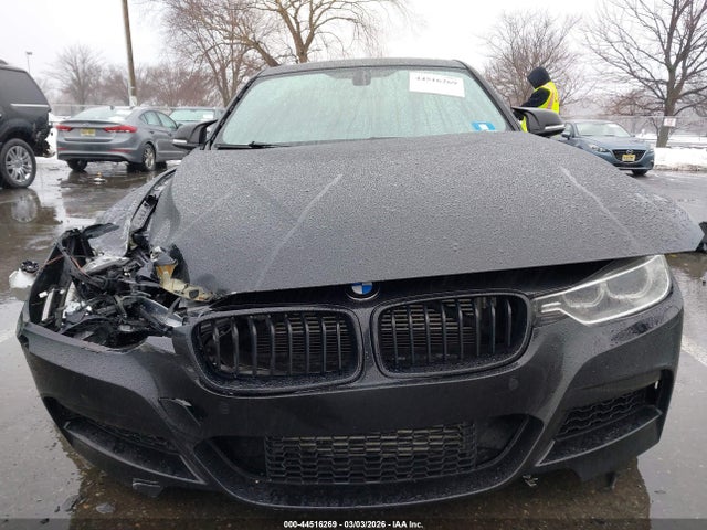 44516269 :رقم المزاد ، WBA3B9G53ENR91943 vin ، 2014 Bmw 335i Xdrive مزاد بيع
