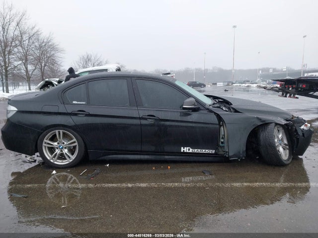 44516269 :رقم المزاد ، WBA3B9G53ENR91943 vin ، 2014 Bmw 335i Xdrive مزاد بيع
