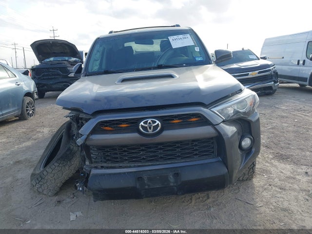 44516303 :رقم المزاد ، JTEBU5JR8K5687060 vin ، 2019 Toyota 4runner Trd Off Road مزاد بيع