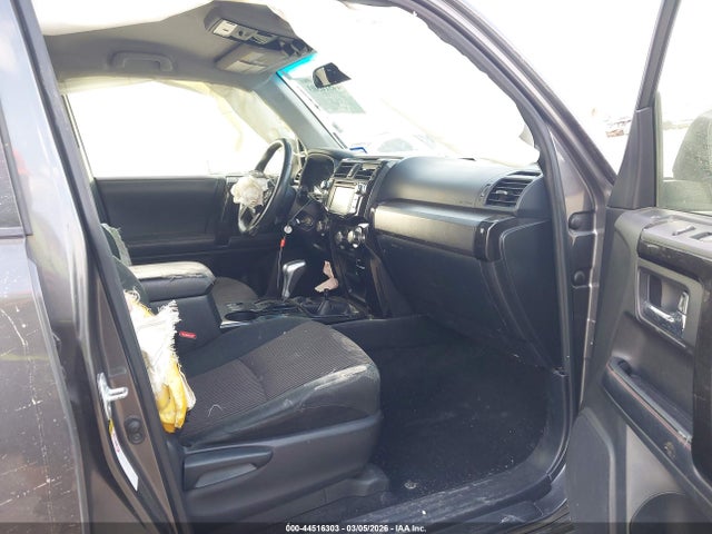 44516303 :رقم المزاد ، JTEBU5JR8K5687060 vin ، 2019 Toyota 4runner Trd Off Road مزاد بيع