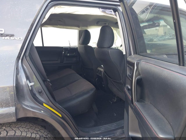 44516303 :رقم المزاد ، JTEBU5JR8K5687060 vin ، 2019 Toyota 4runner Trd Off Road مزاد بيع