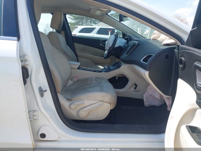 Aukcja sprzedaży 2015 Chrysler 200 Limited, vin: 1C3CCCAB8FN607107, numer aukcji: 44516315