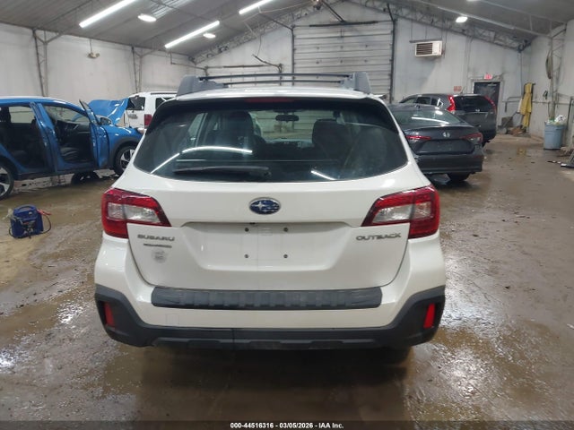 Продаж на аукціоні авто 2018 Subaru Outback 2.5i, vin: 4S4BSAAC6J3215296, номер лоту: 44516316