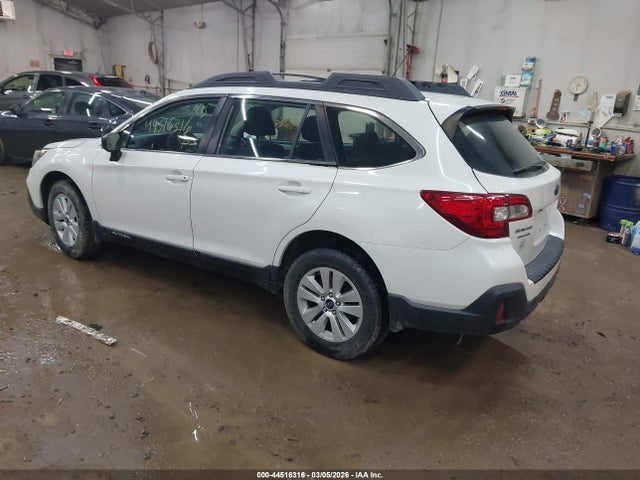 Продаж на аукціоні авто 2018 Subaru Outback 2.5i, vin: 4S4BSAAC6J3215296, номер лоту: 44516316