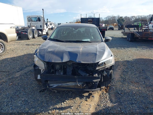 44516322 :رقم المزاد ، 1VWSA7A3XNC000632 vin ، 2022 Volkswagen Passat 2.0t Se مزاد بيع