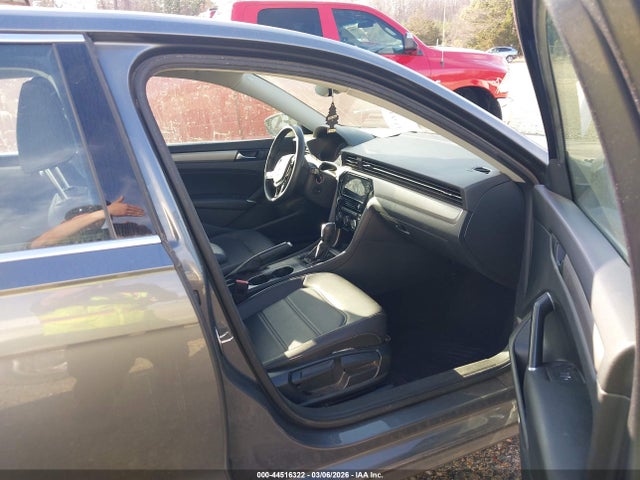 44516322 :رقم المزاد ، 1VWSA7A3XNC000632 vin ، 2022 Volkswagen Passat 2.0t Se مزاد بيع