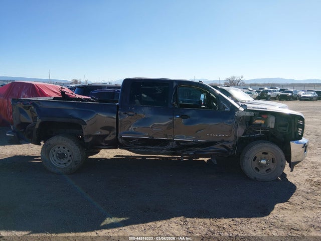 2015 Chevrolet Silverado 2500hd Ltz მანქანა იყიდება აუქციონზე, vin: 1GC1KWE85FF122777, აუქციონის ნომერი: 44516323