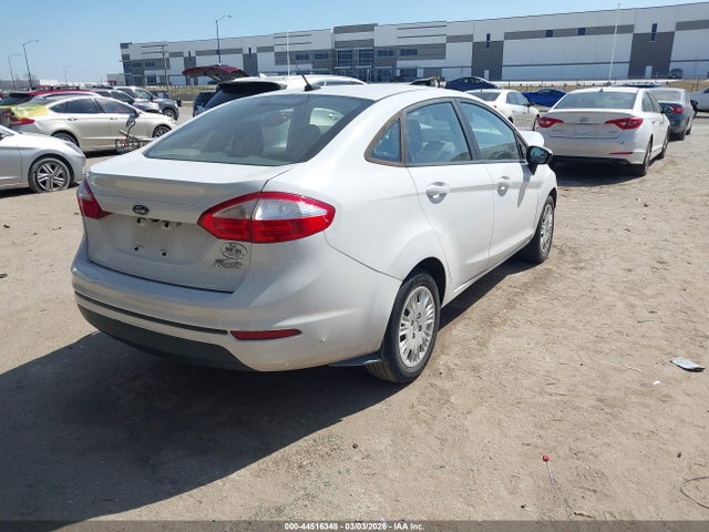 2018 Ford Fiesta S მანქანა იყიდება აუქციონზე, vin: 3FADP4AJ0JM112006, აუქციონის ნომერი: 44516348