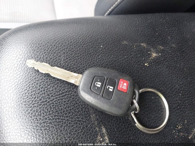 2018 Toyota Rav4 Xle მანქანა იყიდება აუქციონზე, vin: 2T3RFREV9JW771648, აუქციონის ნომერი: 44516369