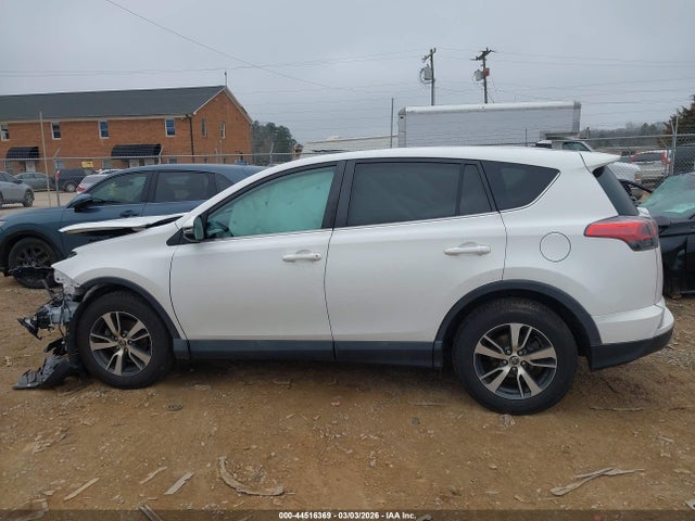 2018 Toyota Rav4 Xle მანქანა იყიდება აუქციონზე, vin: 2T3RFREV9JW771648, აუქციონის ნომერი: 44516369