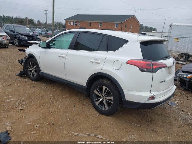 2018 Toyota Rav4 Xle მანქანა იყიდება აუქციონზე, vin: 2T3RFREV9JW771648, აუქციონის ნომერი: 44516369