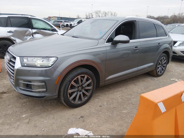 2017 AUDI Q7 WA1VAAF7XHD006545 Photo 1