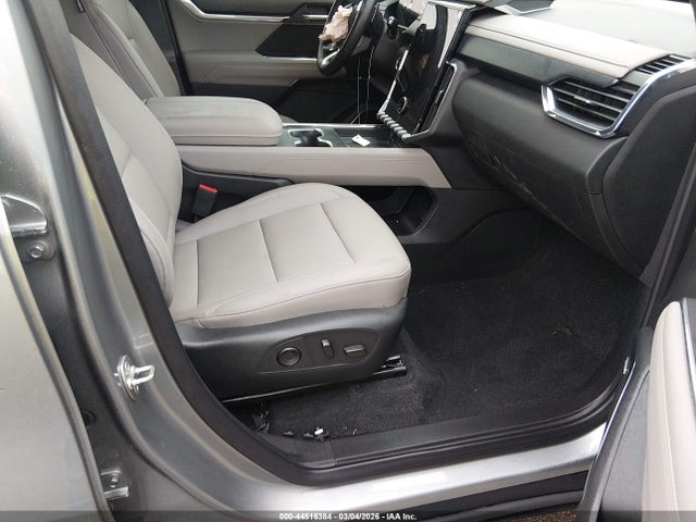 Auction sale of the 2025 Gmc Acadia Fwd Elevation, vin: 1GKENKRS4SJ244906, lot number: 44516384