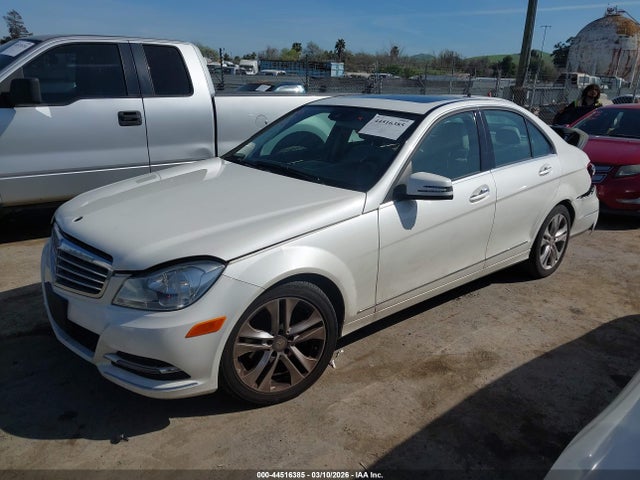 Продажа на аукционе авто 2014 Mercedes-benz C 250 Luxury, vin: WDDGF4HB6EA965818, номер лота: 44516385