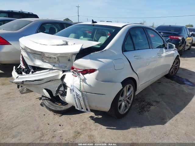 Продажа на аукционе авто 2014 Mercedes-benz C 250 Luxury, vin: WDDGF4HB6EA965818, номер лота: 44516385