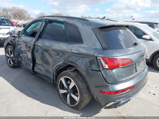 2022 AUDI Q5 WA1EAAFY0N2119601 Photo 2