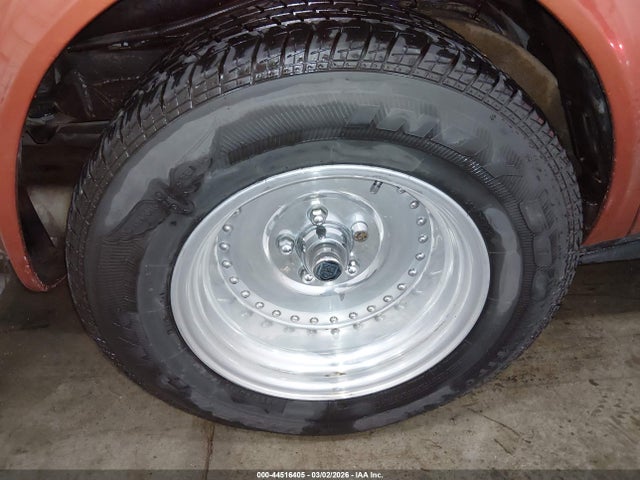 Продажа на аукционе авто 1981 Chevrolet Corvette, vin: 1G1AY8760B5105545, номер лота: 44516405