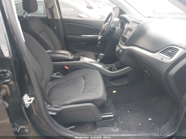 3C4PDCAB4JT498065 Dodge JOURNEY SE