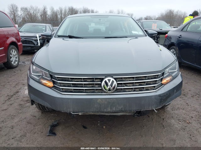 Продажа на аукционе авто 2018 Volkswagen Passat 2.0t Se, vin: 1VWBA7A34JC022233, номер лота: 44516441