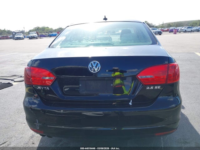2012 Volkswagen Jetta 2.5l Se მანქანა იყიდება აუქციონზე, vin: 3VWDX7AJ3CM108415, აუქციონის ნომერი: 44516446