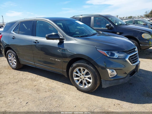 Chevrolet EQUINOX LT 2018 2GNAXSEV1J6314160 zdjęcie główne