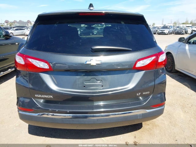 Chevrolet EQUINOX LT 2018 2GNAXSEV1J6314160 Image 16