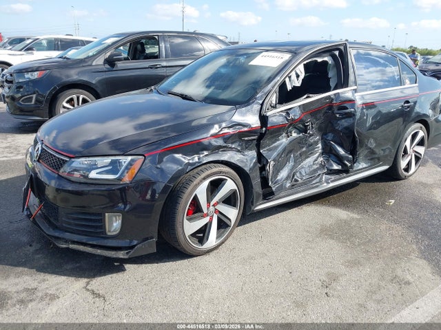 3VW4T7AJ6EM293963 Volkswagen Jetta Gli Edition 30 W/nav