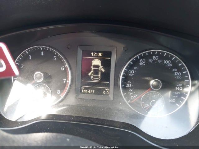 3VW4T7AJ6EM293963 Volkswagen Jetta Gli Edition 30 W/nav