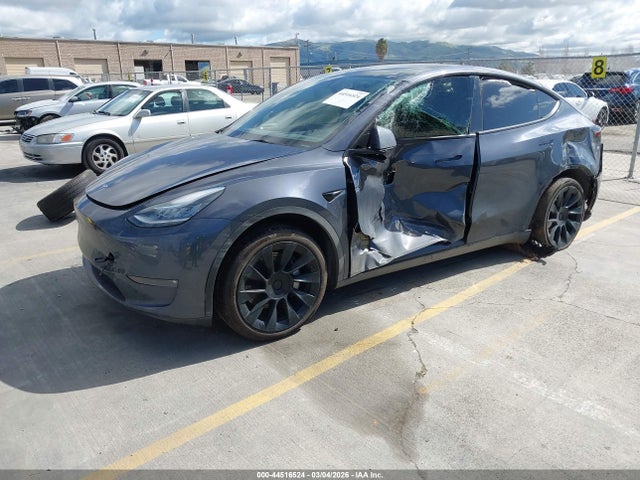 2023 TESLA MODEL Y 7SAYGDEE4PF615966 Photo 1