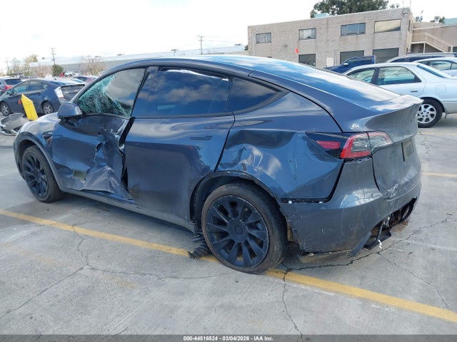 2023 TESLA MODEL Y 7SAYGDEE4PF615966 Photo 2