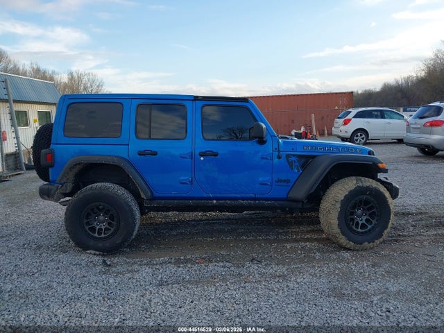 44516529 :رقم المزاد ، 1C4HJXDGXNW244260 vin ، 2022 Jeep Wrangler Unlimited High Tide 4x4 مزاد بيع