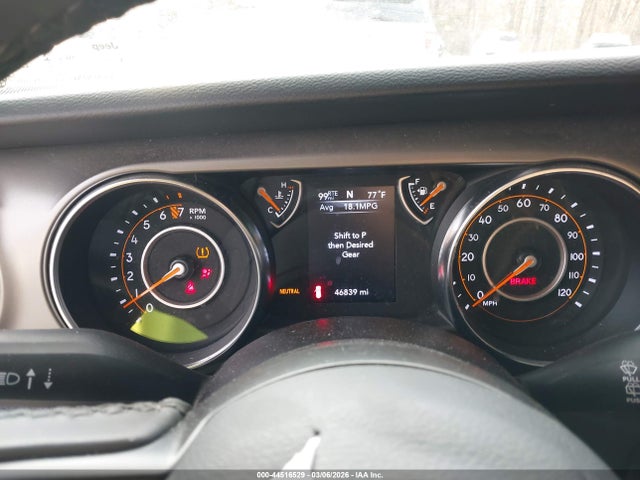 44516529 :رقم المزاد ، 1C4HJXDGXNW244260 vin ، 2022 Jeep Wrangler Unlimited High Tide 4x4 مزاد بيع